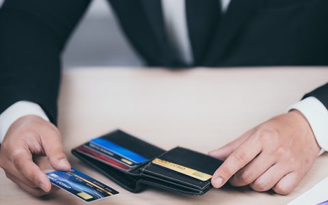 Особенности открытия счетов в банках, для граждан рф, которые назначают пенсию в рф и постоянно проживают за границей